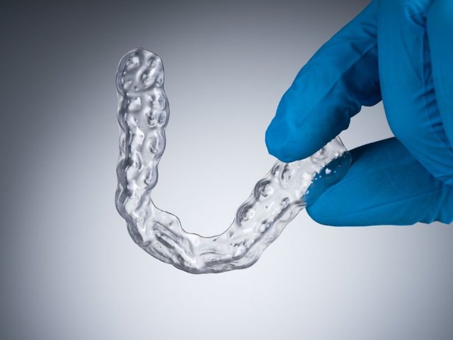 Placa oclusal para tratamento de bruxismo dental